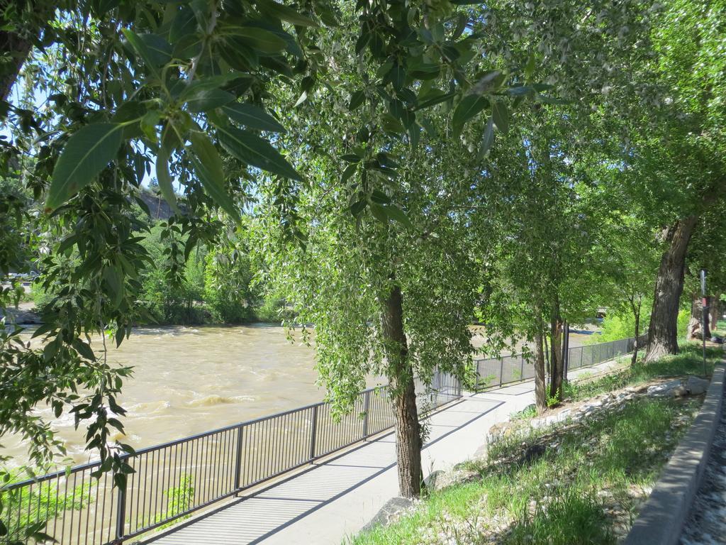 The Durango Downtown Inn Екстер'єр фото